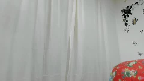 Snapshot of jenniferloveyou chatting on 12.30.24 jenniferloveyou online show from 12.30.24