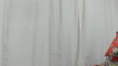 Snapshot of jenniferloveyou chatting on 01.13.25 jenniferloveyou online show from 01.13.25