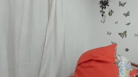 Snapshot of jenniferloveyou chatting on 02.07.25 jenniferloveyou online show from 02.07.25