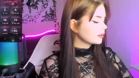 Jenni online show from 12.18.24