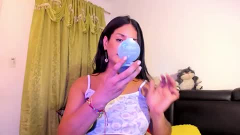 jenniifer_t online show from 05.21.26