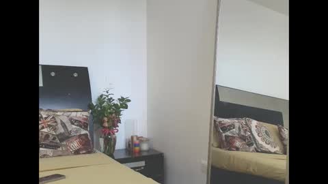 Snapshot of jennmullatta_ chatting on 01.15.26 Jenn online show from 01.15.26