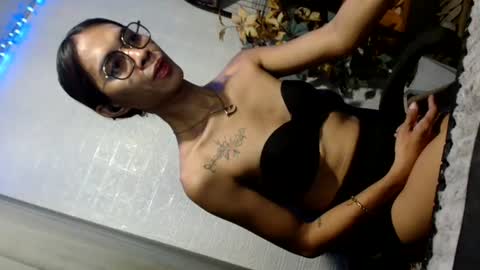 PRETTY JENNY online show from 08.05.26