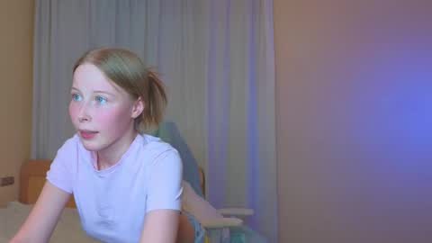 Snapshot of jenny_angelok chatting on 12.15.24 Next broadcast on December 05 subject to change online show from 12.15.24