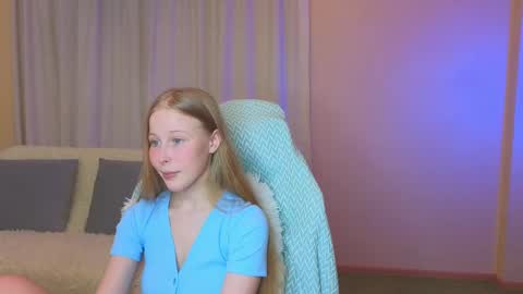 Snapshot of jenny_angelok chatting on 01.13.25 Next broadcast on December 05 subject to change online show from 01.13.25