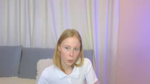 Snapshot of jenny_angelok chatting on 10.27.25 Next broadcast on December 05 subject to change online show from 10.27.25