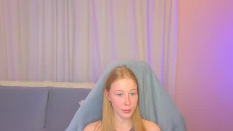 Snapshot of jenny_angelok chatting on 11.10.25 Next broadcast on December 05 subject to change online show from 11.10.25