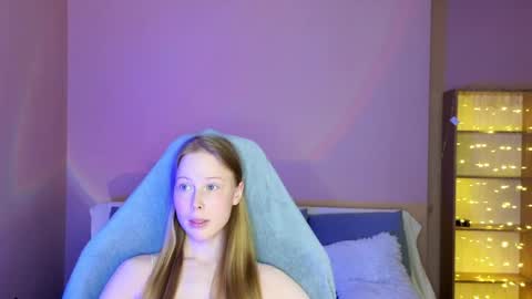 Snapshot of jenny_angelok chatting on 04.21.26 Next broadcast on December 05 subject to change online show from 04.21.26