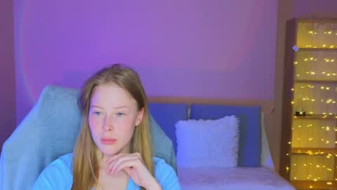 Snapshot of jenny_angelok chatting on 05.30.26 Next broadcast on December 05 subject to change online show from 05.30.26