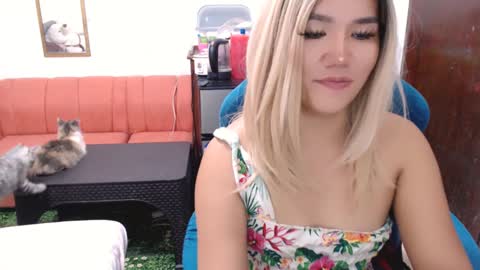 Jenny online show from 01.03.25