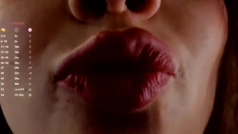 Snapshot of jenny_rossex chatting on 03.10.26 jenny_rossex online show from 03.10.26