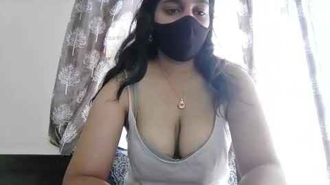 Snapshot of jennydolphin chatting on 10.17.25 Jenny online show from 10.17.25