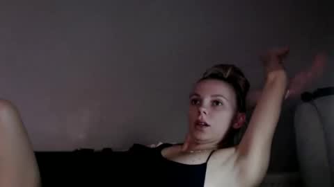 jennyfrost online show from 10.31.25