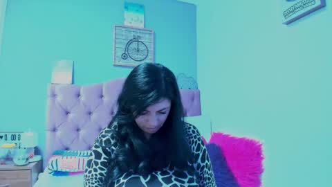 Jenny online show from 02.25.25