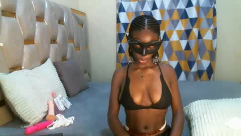 Snapshot of jenykis chatting on 05.15.26 Jammie online show from 05.15.26