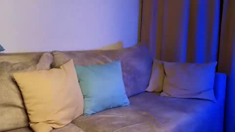 Kate online show from 10.06.25