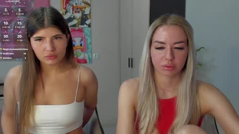Snapshot of jeremayalove chatting on 01.18.25 Hi hi We are Jessie and Betti online show from 01.18.25