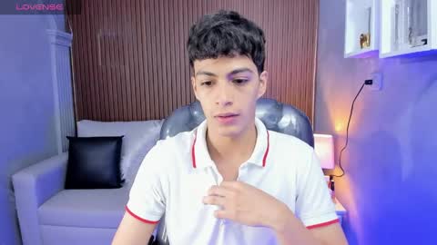 Snapshot of jeremias_1 chatting on 05.08.26 JEREMIAS online show from 05.08.26