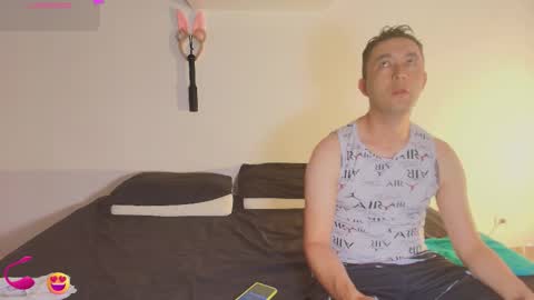Jeremmyandstacy online show from 02.27.26