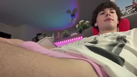 Snapshot of jeremy1scott chatting on 02.15.26 jeremy1scott online show from 02.15.26