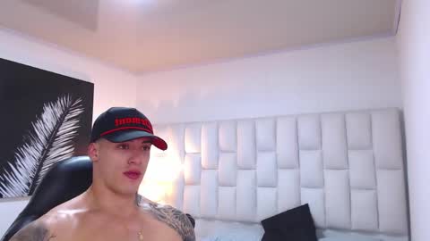 Snapshot of jeremy_lane chatting on 05.27.26 Jeremy lane online show from 05.27.26