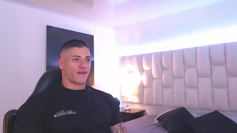 Snapshot of jeremy_lane chatting on 06.16.26 Jeremy lane online show from 06.16.26