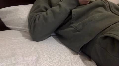 Snapshot of jerking_off_1 chatting on 11.12.25 jerking_off_1 online show from 11.12.25