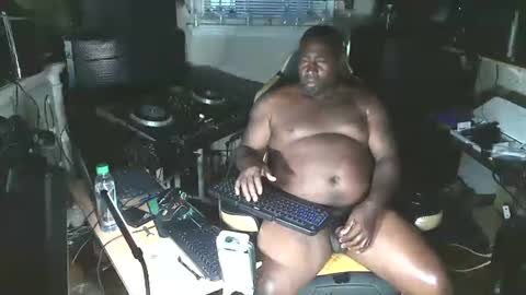 Snapshot of jerry0827 chatting on 08.05.26 jerry johnson online show from 08.05.26