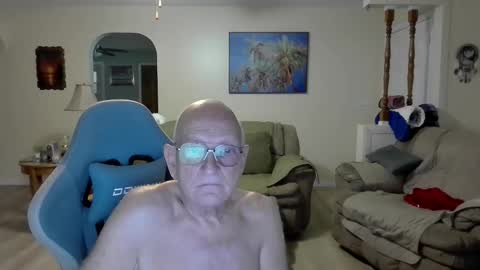 jerryzxcvbnm online show from 04.25.26