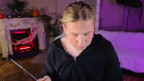 jes_solar online show from 10.31.25