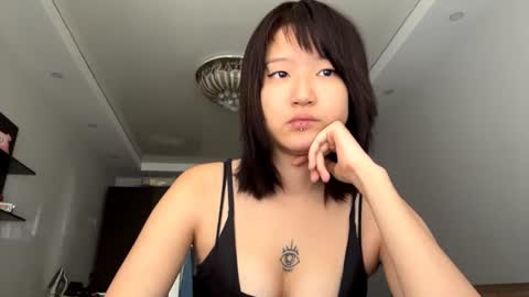 Snapshot of jesicalozaya chatting on 07.11.26 Emi online show from 07.11.26