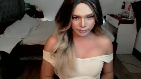 Snapshot of jesie_hot69 chatting on 10.17.25 jesie_hot69 online show from 10.17.25