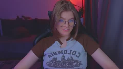 Snapshot of jess0e9 chatting on 02.15.26 JessieVibes online show from 02.15.26