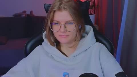 Snapshot of jess0e9 chatting on 02.20.26 JessieVibes online show from 02.20.26