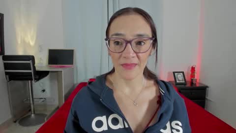 jessica herreraToday I will be your devil and you my victim online show from 01.05.26