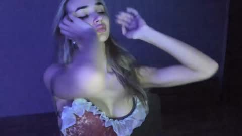 jess1ca_rabb1t online show from 10.23.25