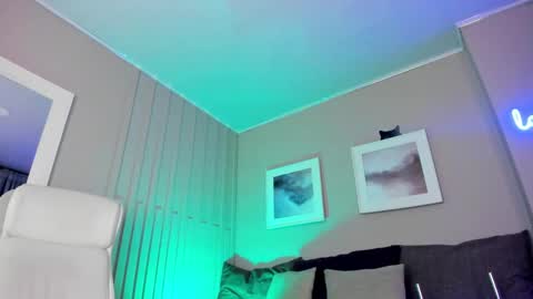 Jessie online show from 12.14.24