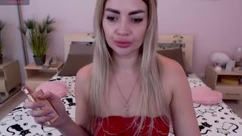 Snapshot of jessabellucci chatting on 01.15.25 Jessa Bellucci online show from 01.15.25