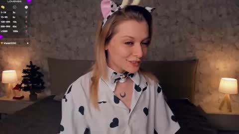 Snapshot of jessdail chatting on 02.09.26 Jess online show from 02.09.26