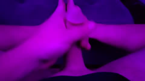 Snapshot of jesseboyy chatting on 12.14.25 jesseboyy online show from 12.14.25