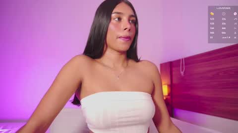 Snapshot of jessi_ocean chatting on 09.15.25 I AM JESSI online show from 09.15.25