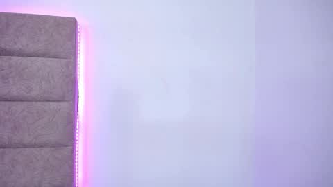 Jessica Kraft online show from 02.05.26
