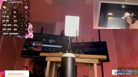 Snapshot of jessicameron chatting on 06.25.26 JESSI AND NAOMI online show from 06.25.26