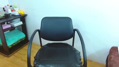 Snapshot of jessicarabbit4 chatting on 02.08.25 jessicarabbit4 online show from 02.08.25