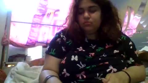 Snapshot of jessicarabbits4 chatting on 04.14.26 dovedianna online show from 04.14.26
