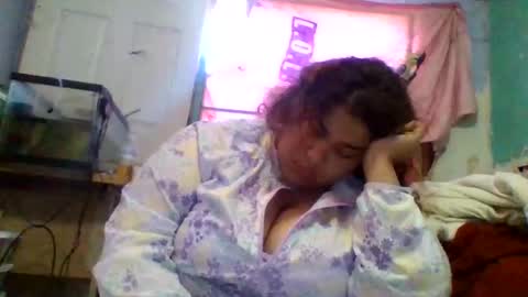 Snapshot of jessicarabbits4 chatting on 05.11.26 dovedianna online show from 05.11.26