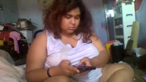 Snapshot of jessicarabbits4 chatting on 05.17.26 dovedianna online show from 05.17.26