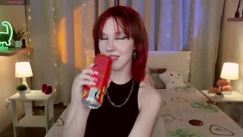 Snapshot of jessiefrost chatting on 11.29.25 jessiefrost online show from 11.29.25