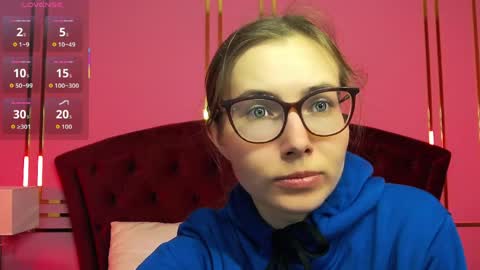 JessieStarrr online show from 04.04.26