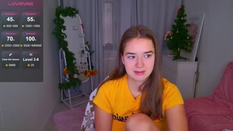 Snapshot of jessiestarz chatting on 12.15.25 Jessi online show from 12.15.25